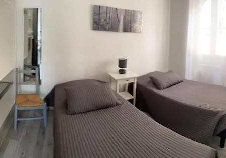 Villa T4 A 100M De La Plage